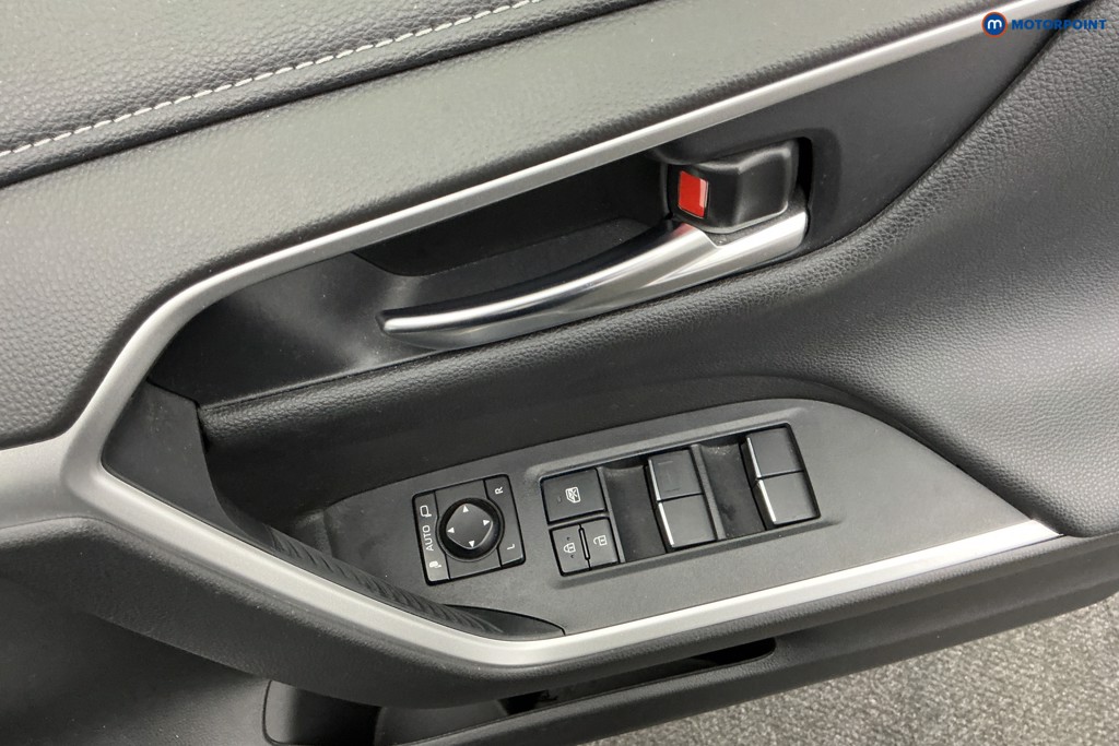 Toyota Rav4 Design Automatic Petrol-Electric Hybrid SUV - Stock Number (1589945) - 21st supplementary image