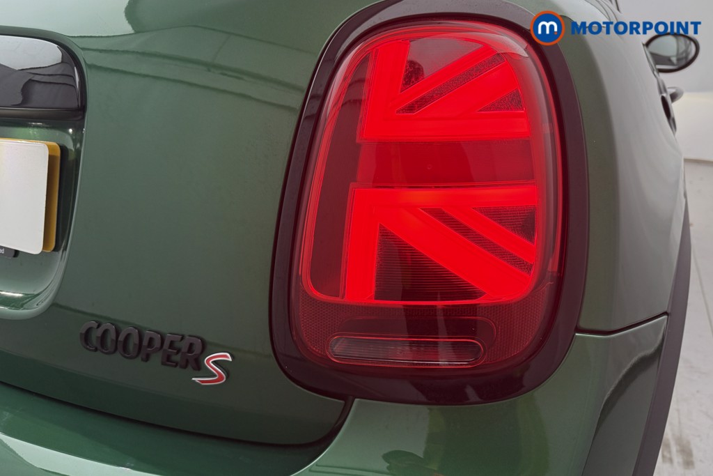 Mini Hatchback Cooper S Sport Automatic Petrol Hatchback - Stock Number (1589972) - 24th supplementary image