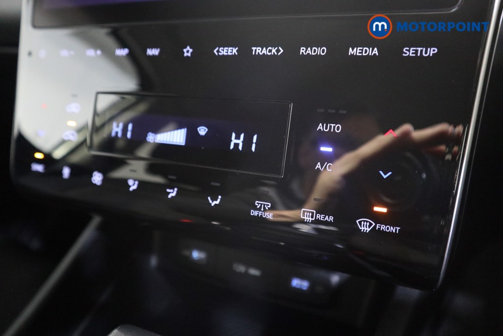 Hyundai Tucson Se Connect Automatic Petrol SUV - Stock Number (1589986) - 7th supplementary image