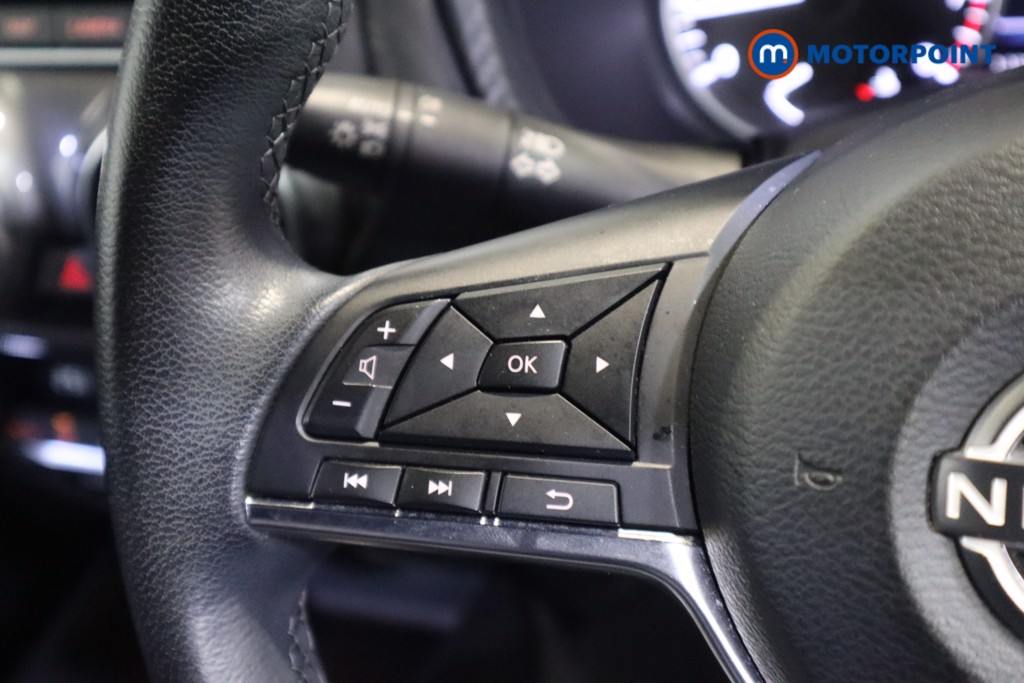 Nissan Juke N-Connecta Manual Petrol SUV - Stock Number (1590092) - 16th supplementary image