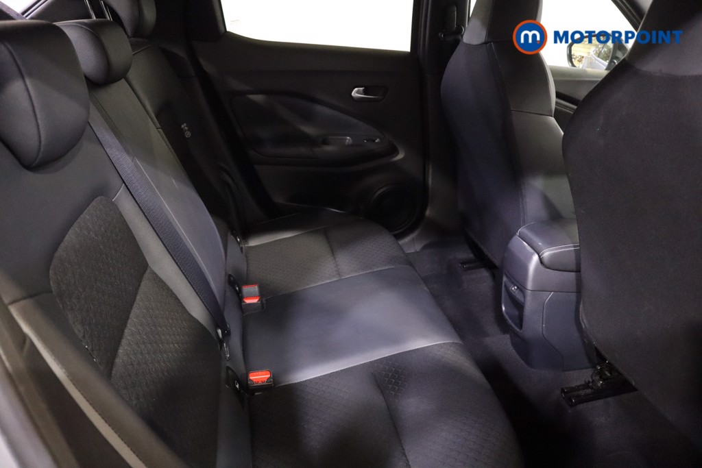 Nissan Juke N-Connecta Manual Petrol SUV - Stock Number (1590092) - 19th supplementary image