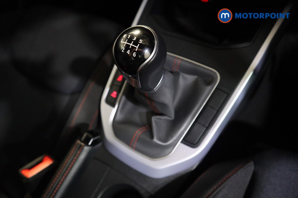 Seat Arona FR Manual Petrol SUV - Stock Number (1590222) - 10th supplementary image