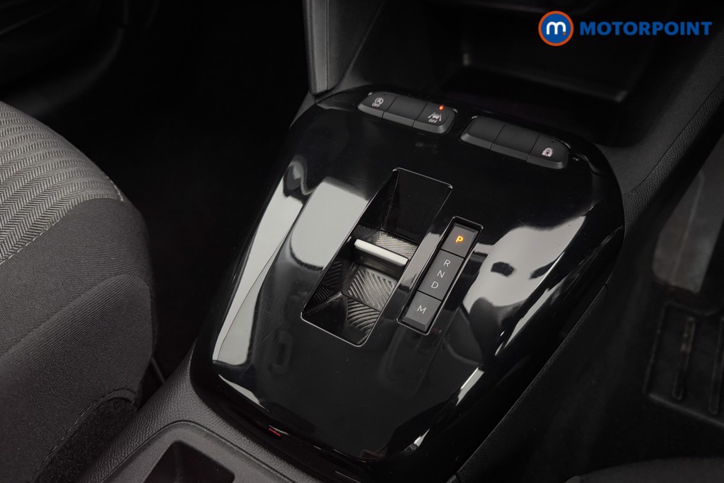 Vauxhall Corsa Design Automatic Petrol Hatchback - Stock Number (1590261) - 11th supplementary image