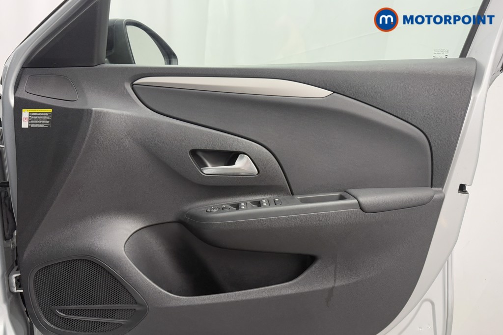 Vauxhall Corsa Design Automatic Petrol Hatchback - Stock Number (1590261) - 15th supplementary image