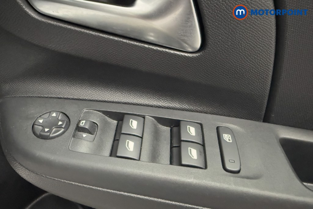 Vauxhall Corsa Design Automatic Petrol Hatchback - Stock Number (1590261) - 16th supplementary image