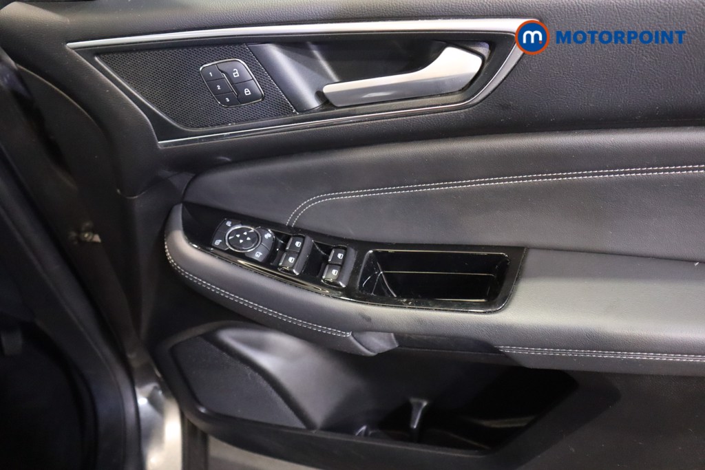 Ford Galaxy Titanium X Manual Diesel People Carrier - Stock Number (1590312) - 10th supplementary image