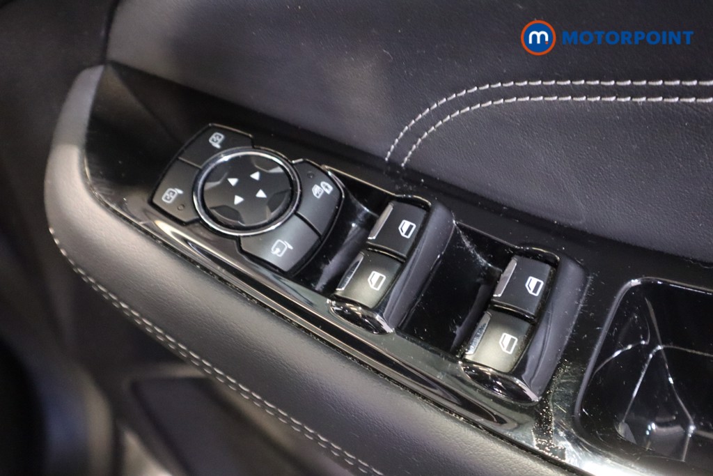 Ford Galaxy Titanium X Manual Diesel People Carrier - Stock Number (1590312) - 12th supplementary image