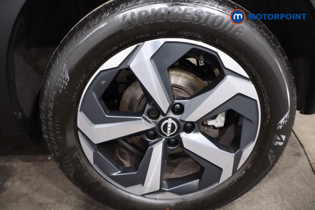 Nissan Qashqai N-Connecta Manual Petrol SUV - Stock Number (1590485) - 12th supplementary image