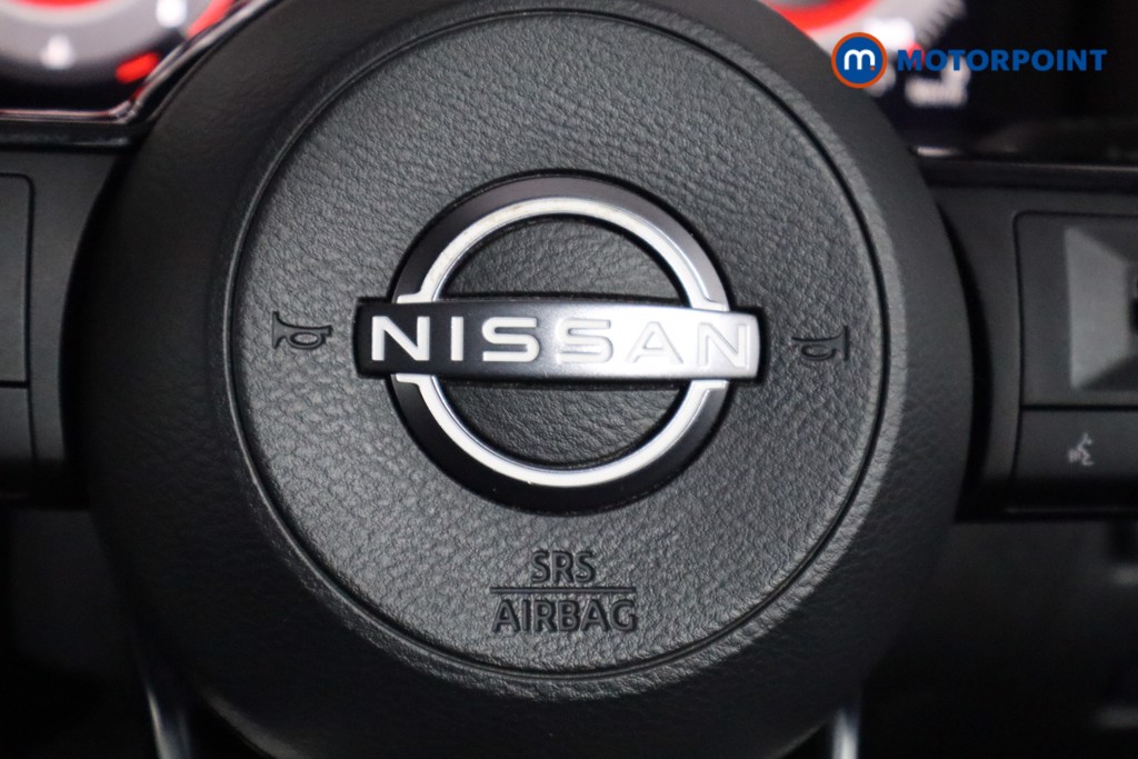 Nissan Qashqai N-Connecta Manual Petrol SUV - Stock Number (1590485) - 17th supplementary image