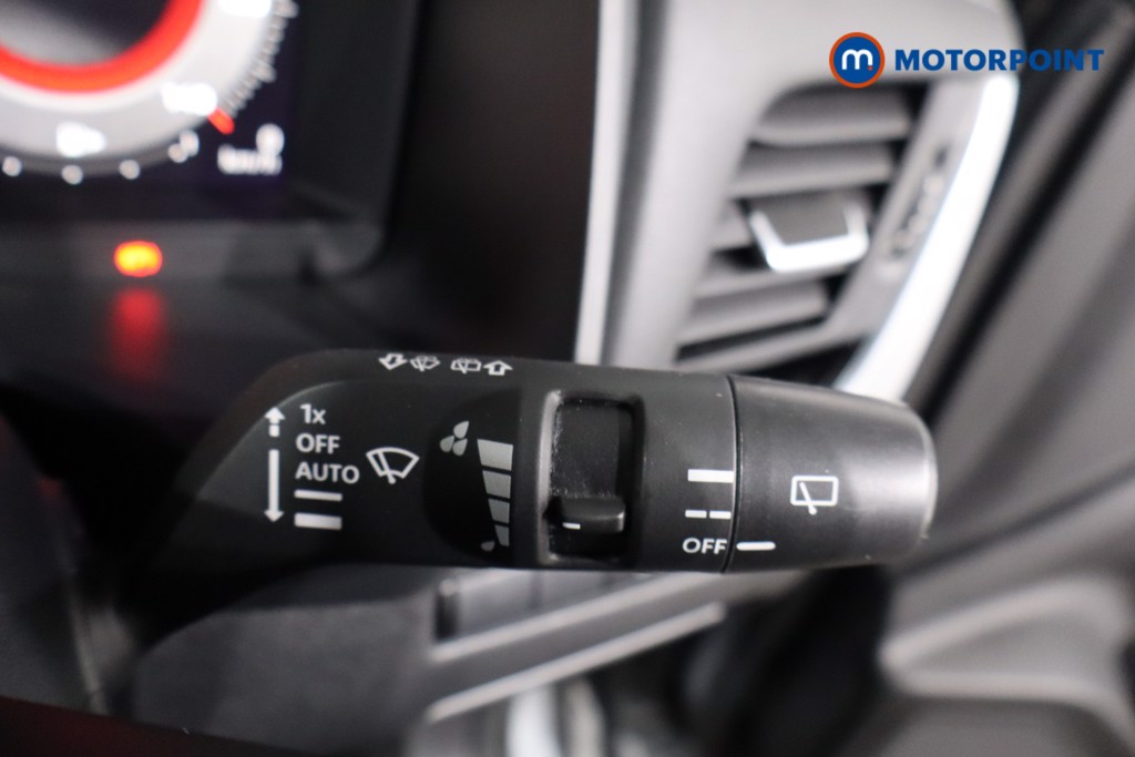 Nissan Qashqai N-Connecta Manual Petrol SUV - Stock Number (1590485) - 18th supplementary image