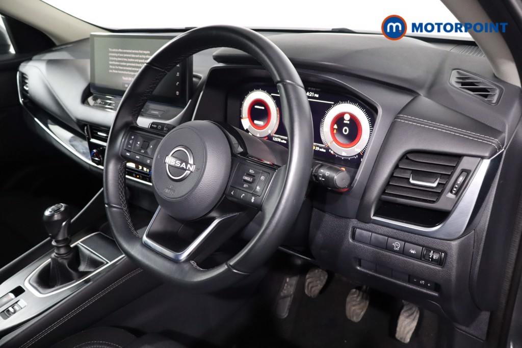 Nissan Qashqai N-Connecta Manual Petrol SUV - Stock Number (1590485) - 22nd supplementary image