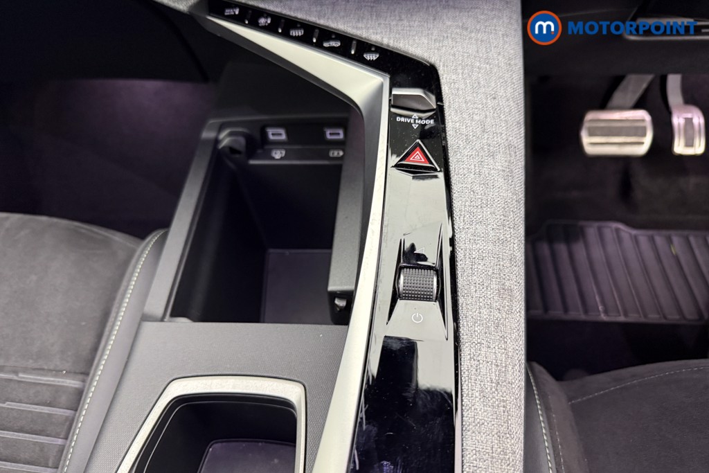 Peugeot 3008 GT Automatic Petrol SUV - Stock Number (1590541) - 14th supplementary image
