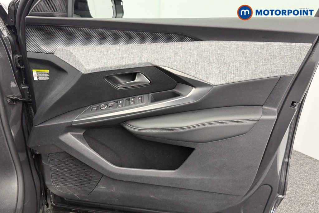 Peugeot 3008 GT Automatic Petrol SUV - Stock Number (1590545) - 19th supplementary image