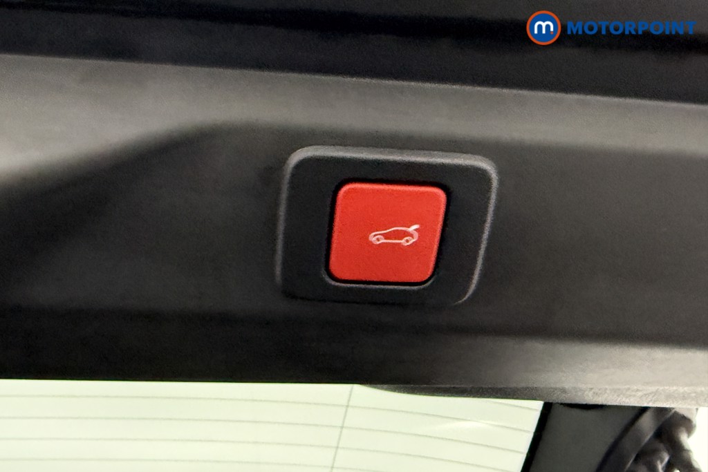 Peugeot 3008 GT Automatic Petrol SUV - Stock Number (1590545) - 23rd supplementary image