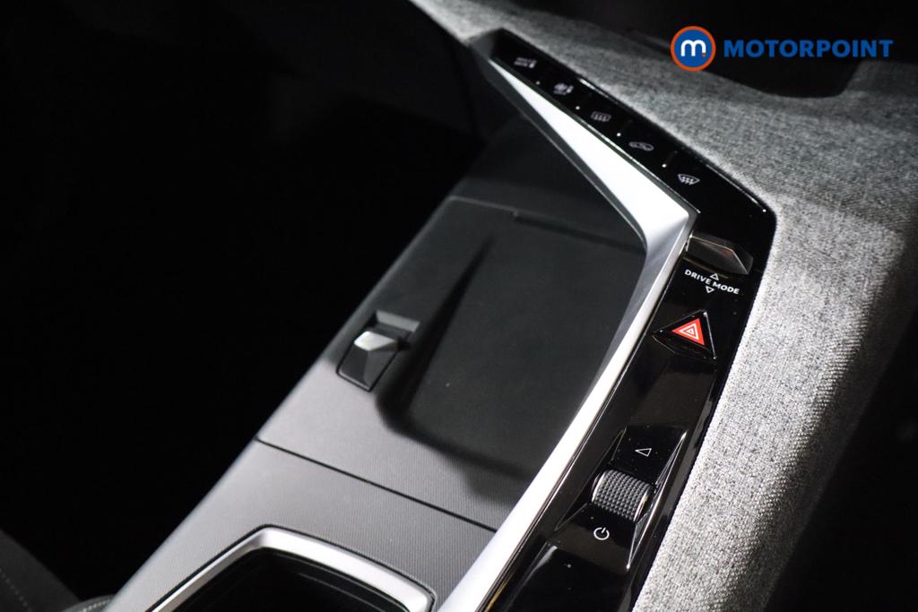 Peugeot 3008 GT Automatic Petrol SUV - Stock Number (1590549) - 11th supplementary image