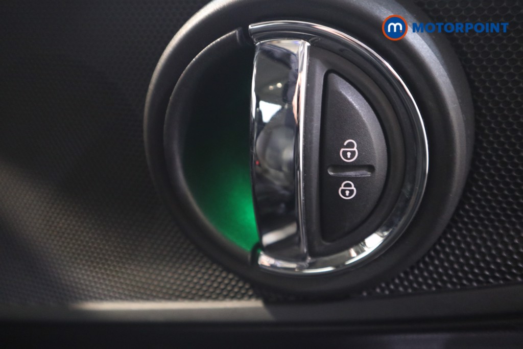 Mini Clubman Cooper S Automatic Petrol Estate - Stock Number (1590694) - 14th supplementary image