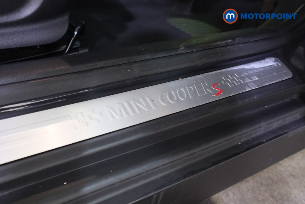 Mini Clubman Cooper S Automatic Petrol Estate - Stock Number (1590694) - 15th supplementary image