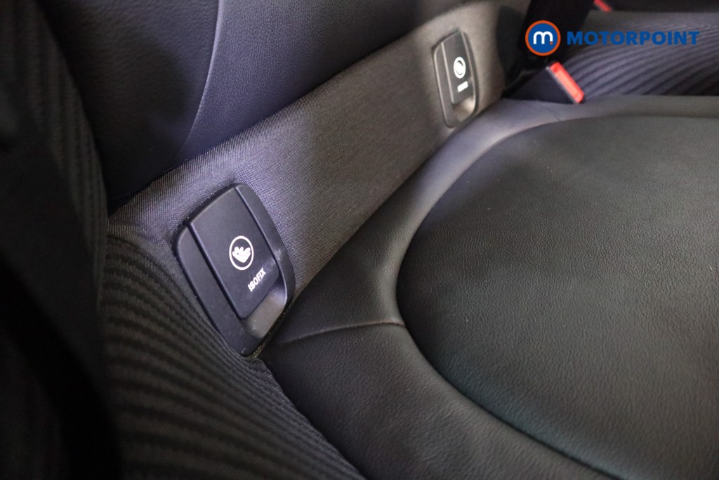 Mini Clubman Cooper S Automatic Petrol Estate - Stock Number (1590694) - 18th supplementary image