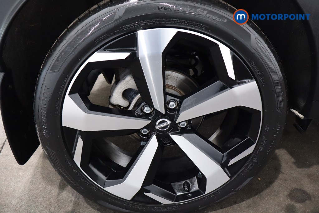 Nissan Juke Tekna Automatic Petrol-Electric Hybrid SUV - Stock Number (1590762) - 9th supplementary image