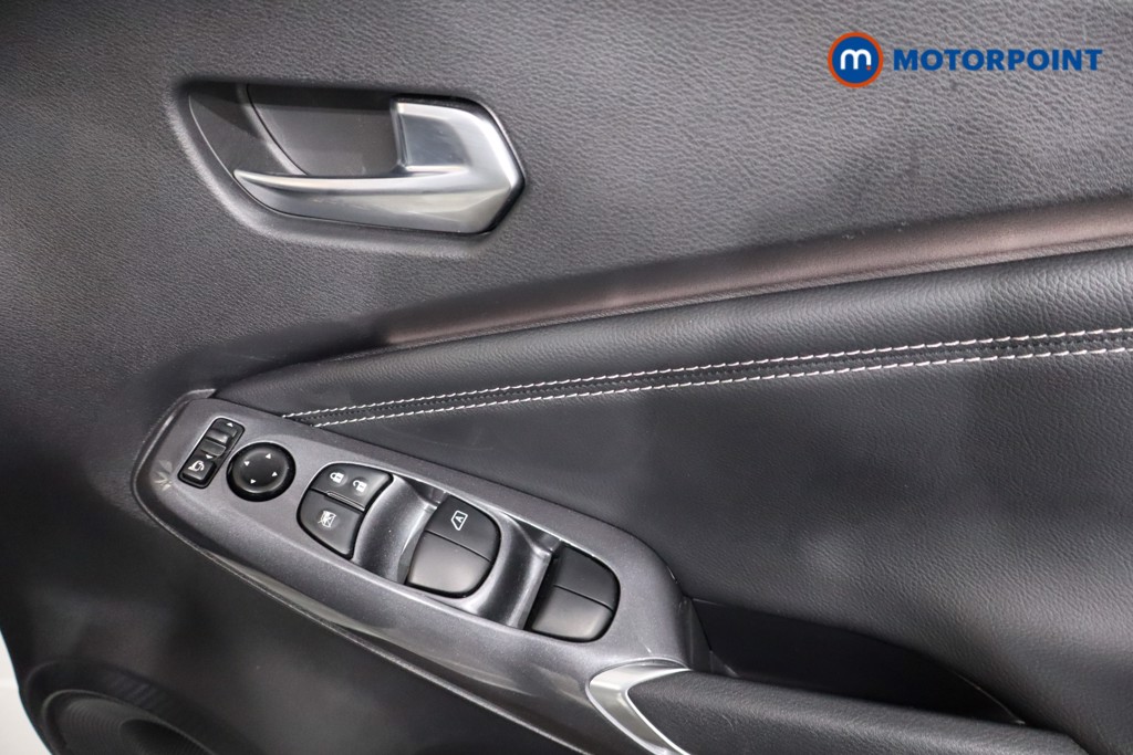 Nissan Juke Tekna Automatic Petrol-Electric Hybrid SUV - Stock Number (1590762) - 20th supplementary image