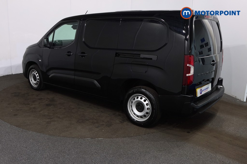 Peugeot Partner Professional Manual Diesel Panel Van - Stock Number (1591106) - Passenger side rear corner