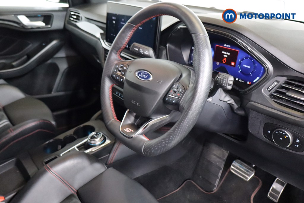 Ford Focus ST Automatic Petrol Hatchback - Stock Number (1591178) - 1st supplementary image