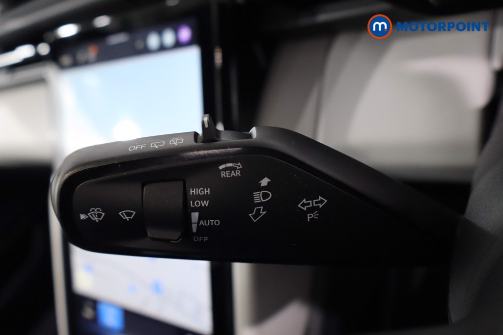 Ford Explorer Premium Automatic Electric SUV - Stock Number (1591239) - 16th supplementary image