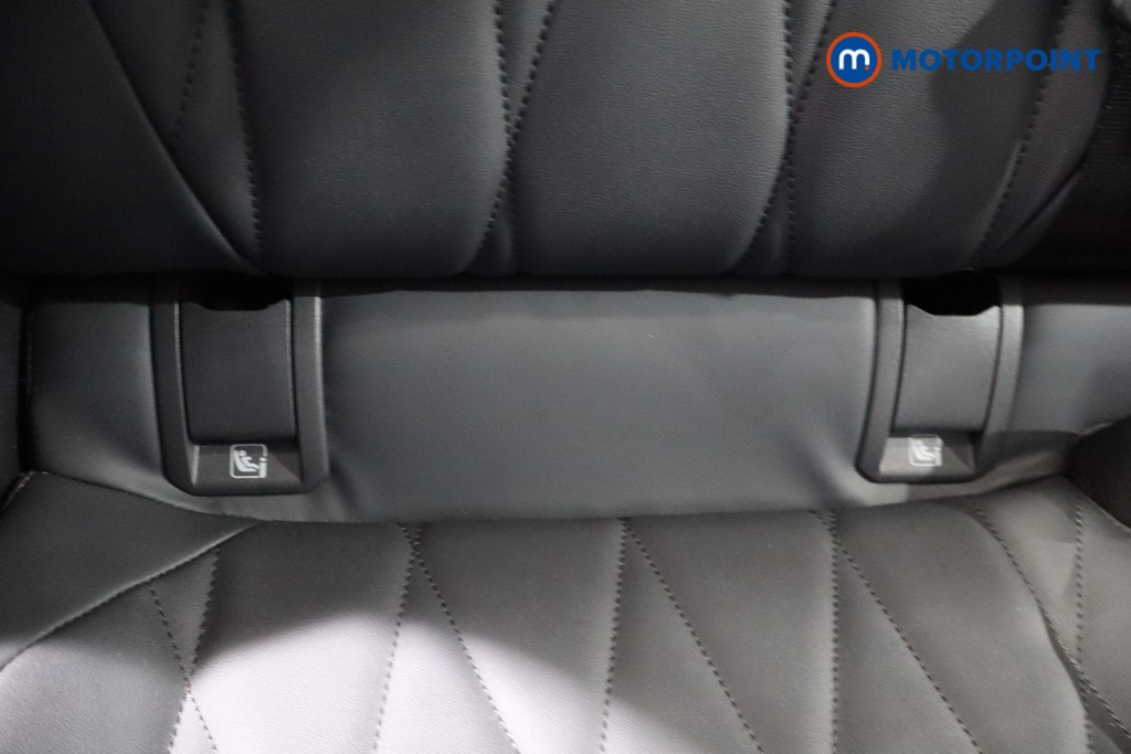 Ford Explorer Premium Automatic Electric SUV - Stock Number (1591239) - 25th supplementary image