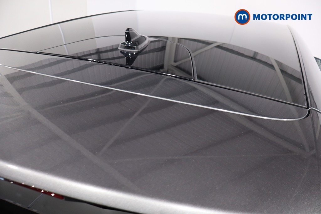 Ford Explorer Premium Automatic Electric SUV - Stock Number (1591239) - 32nd supplementary image