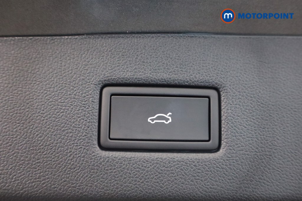 Ford Explorer Premium Automatic Electric SUV - Stock Number (1591239) - 36th supplementary image