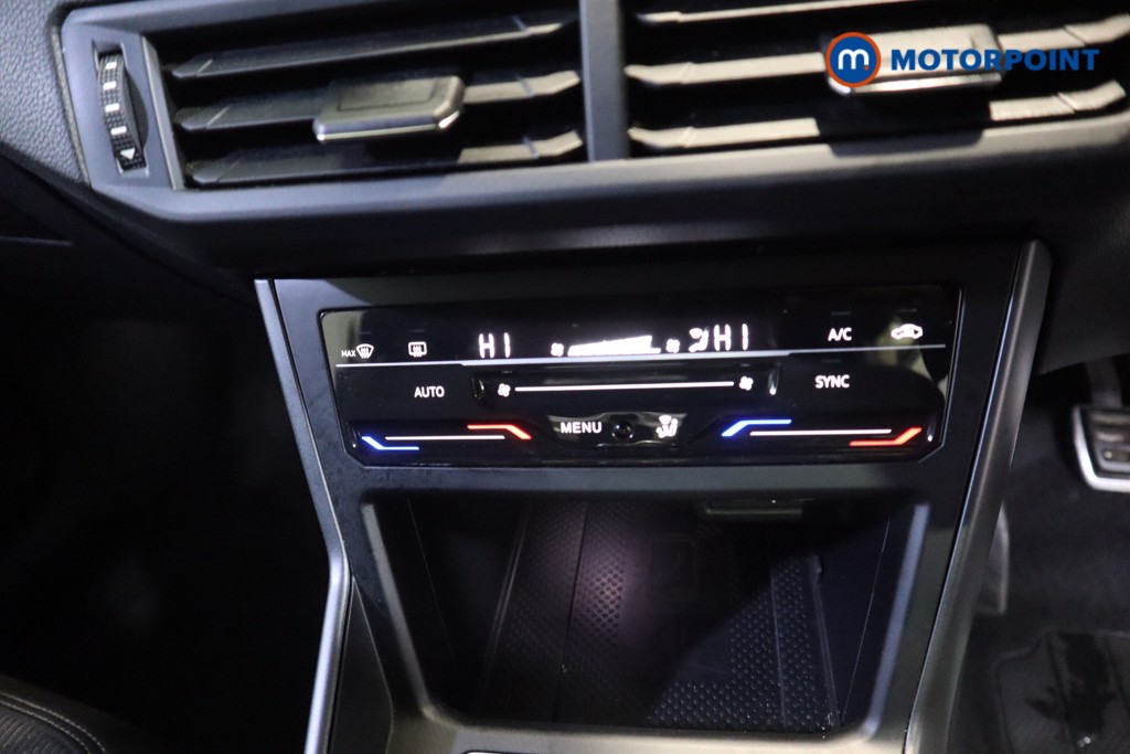 Volkswagen Taigo R-Line Manual Petrol SUV - Stock Number (1591291) - 5th supplementary image