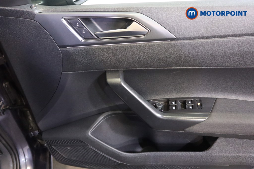 Volkswagen Taigo R-Line Manual Petrol SUV - Stock Number (1591291) - 9th supplementary image