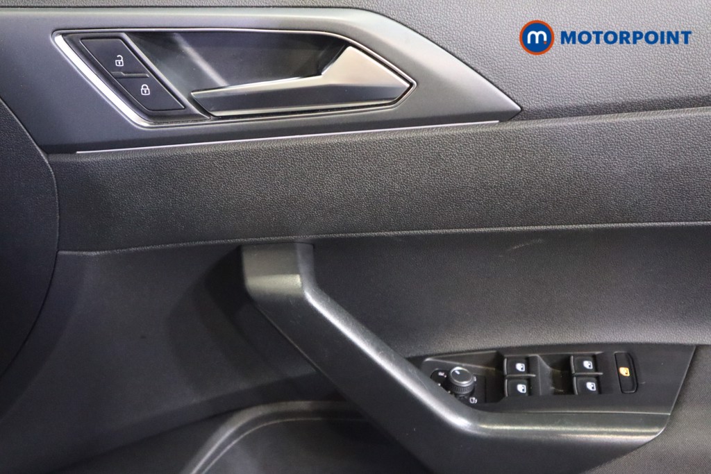 Volkswagen Taigo R-Line Manual Petrol SUV - Stock Number (1591291) - 10th supplementary image