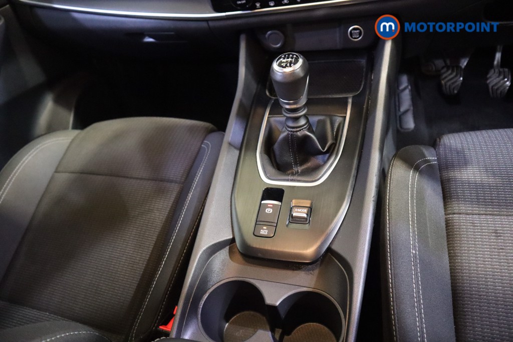 Nissan Qashqai Acenta Premium Manual Petrol SUV - Stock Number (1591306) - 6th supplementary image