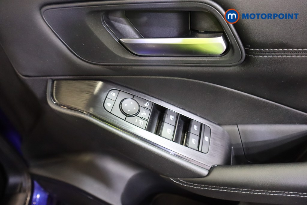 Nissan Qashqai Acenta Premium Manual Petrol SUV - Stock Number (1591306) - 10th supplementary image