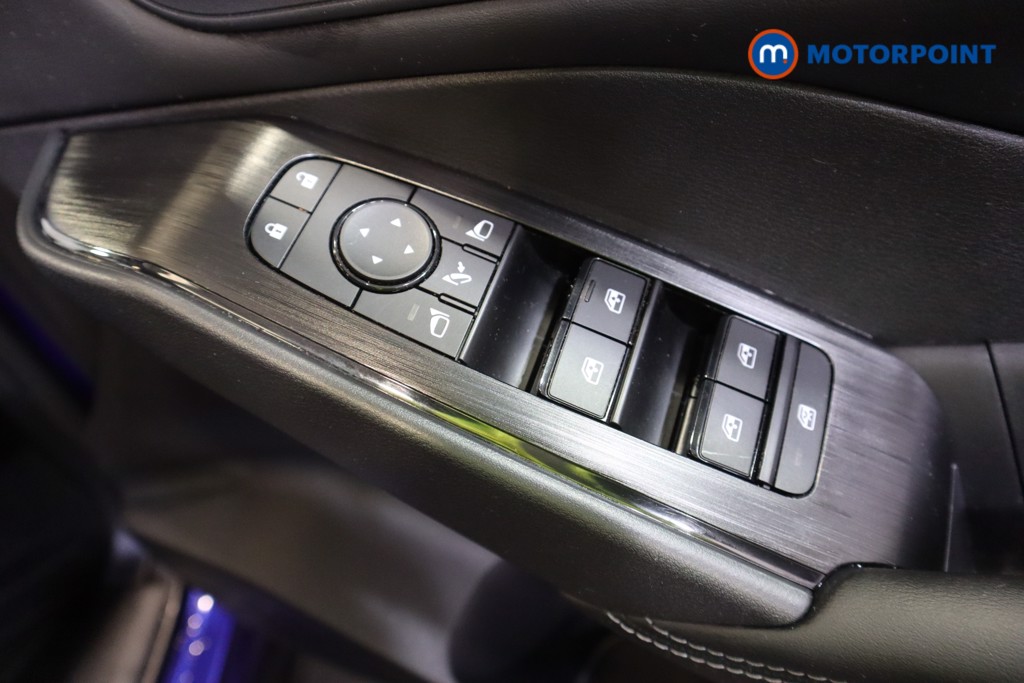 Nissan Qashqai Acenta Premium Manual Petrol SUV - Stock Number (1591306) - 11th supplementary image