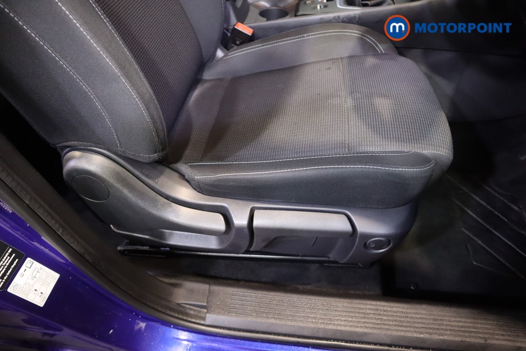 Nissan Qashqai Acenta Premium Manual Petrol SUV - Stock Number (1591306) - 16th supplementary image