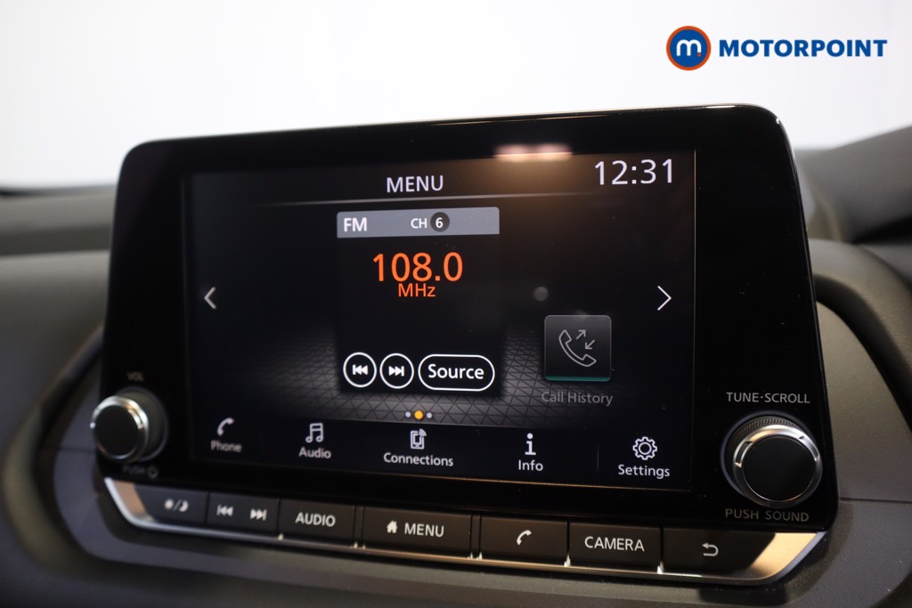 Nissan Qashqai Acenta Premium Manual Petrol SUV - Stock Number (1591509) - 2nd supplementary image