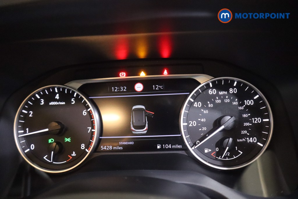 Nissan Qashqai Acenta Premium Manual Petrol SUV - Stock Number (1591509) - 4th supplementary image