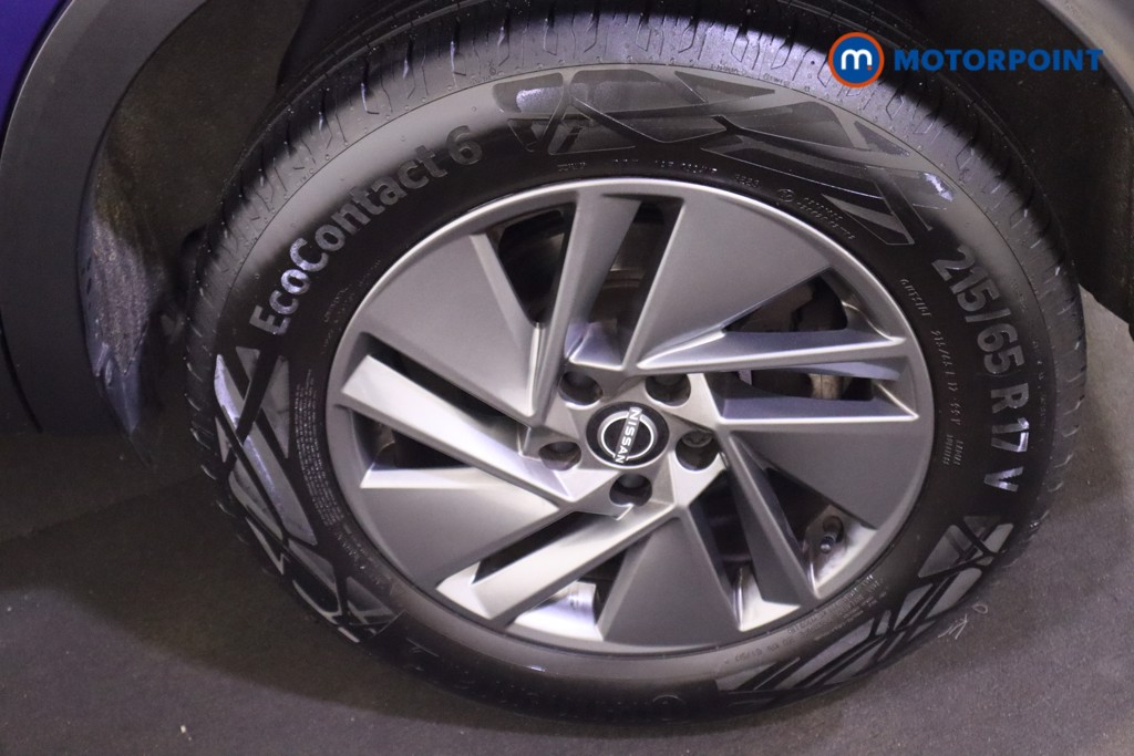 Nissan Qashqai Acenta Premium Manual Petrol SUV - Stock Number (1591509) - 22nd supplementary image