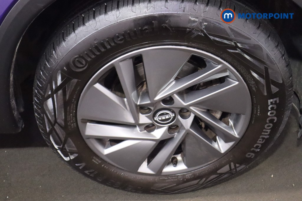 Nissan Qashqai Acenta Premium Manual Petrol SUV - Stock Number (1591509) - 24th supplementary image