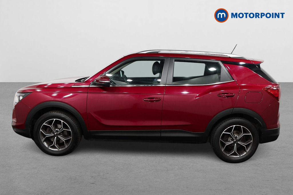 Ssangyong Korando Ventura Manual Petrol SUV - Stock Number (1591789) - Passenger side