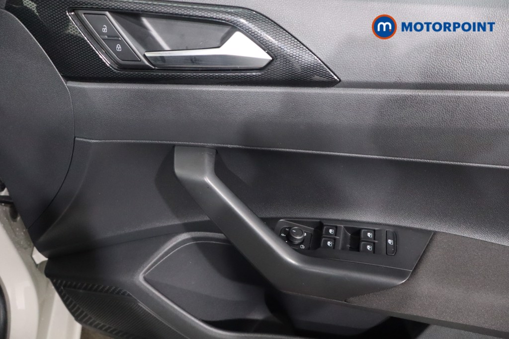 Volkswagen Polo Life Automatic Petrol Hatchback - Stock Number (1591822) - 20th supplementary image