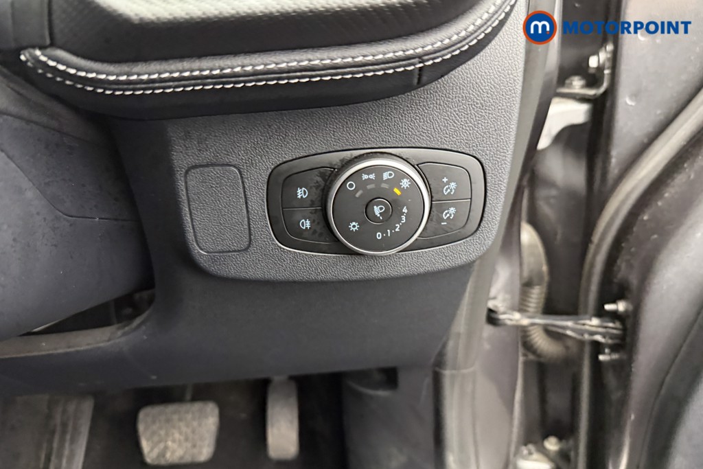 Ford Puma St-Line Vignale Automatic Petrol SUV - Stock Number (1563860) - 15th supplementary image