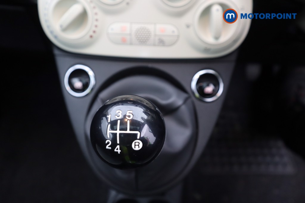 Fiat 500 Lounge Manual Petrol Hatchback - Stock Number (1577596) - 6th supplementary image