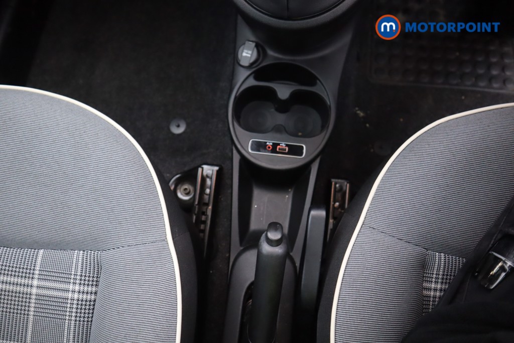 Fiat 500 Lounge Manual Petrol Hatchback - Stock Number (1577596) - 7th supplementary image