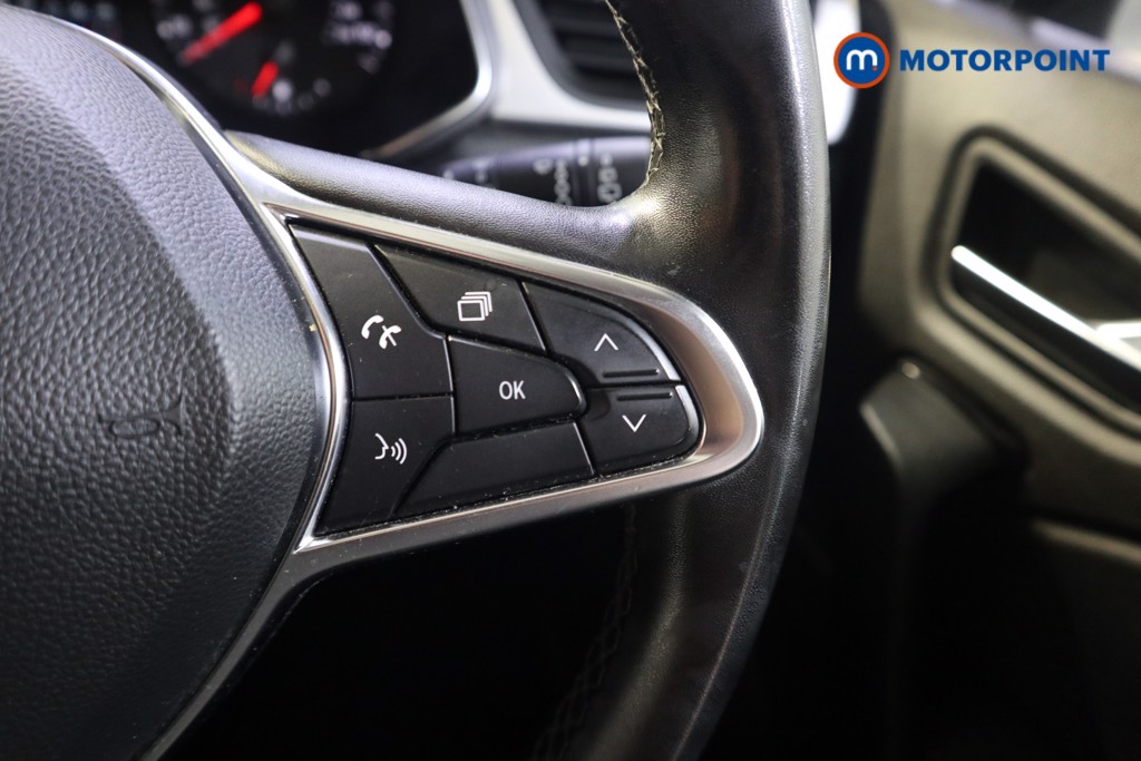 Renault Captur Iconic Manual Petrol SUV - Stock Number (1580296) - 4th supplementary image