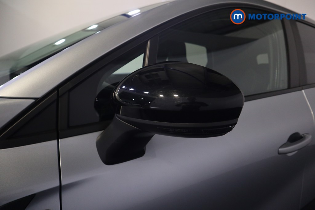 Renault Captur Iconic Manual Petrol SUV - Stock Number (1580296) - 27th supplementary image