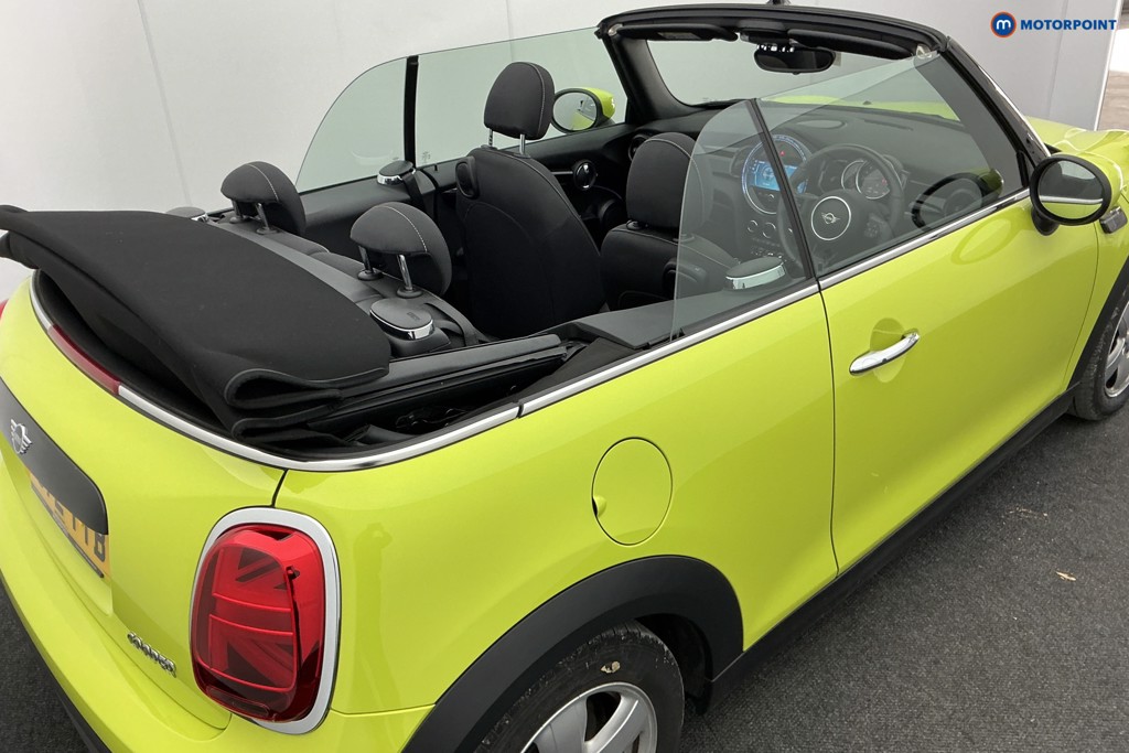 Mini Convertible Cooper Classic Automatic Petrol Convertible - Stock Number (1582248) - 27th supplementary image