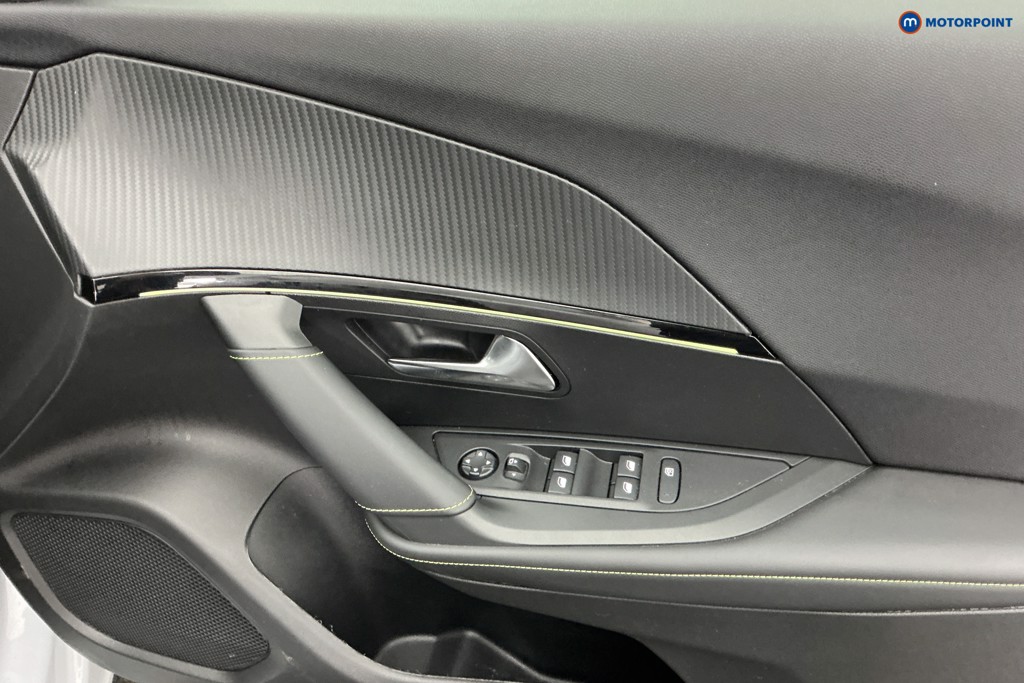 Peugeot 2008 GT Automatic Electric SUV - Stock Number (1584373) - 20th supplementary image